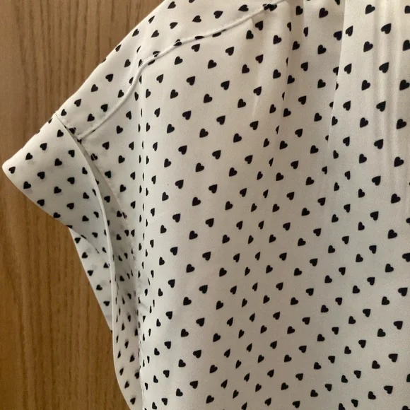 Princess Vera Wang Button Up Blouse - Picture 5 of 5